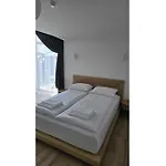 Sea Spray Sermiescio 28 Apartment *