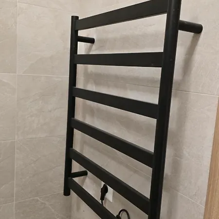 Sea Spray Sermiescio 28 דירה