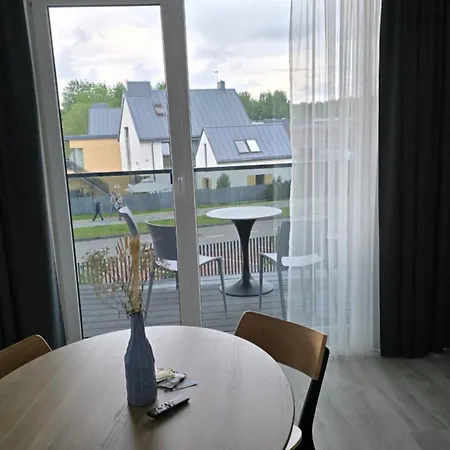 Sea Spray Sermiescio 28 דירה