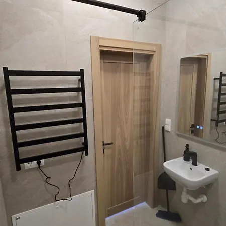 Sea Spray Sermiescio 28