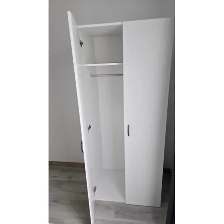 Sea Spray Sermiescio 28