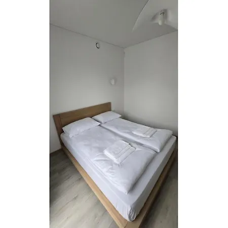 Appartement Sea Spray Sermiescio 28