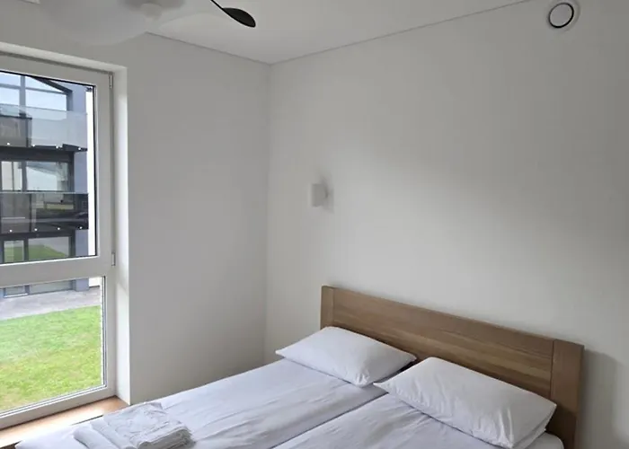 Sea Spray Sermiescio 28 بالانغا