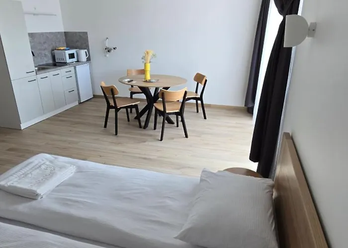 Sea Spray Sermiescio 28