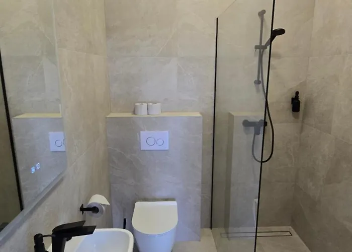 شقة Sea Spray Sermiescio 28 *